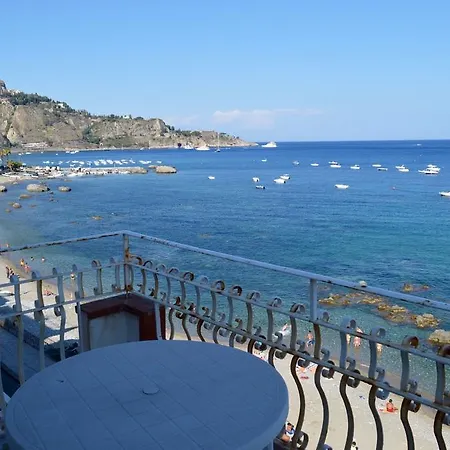 Alfia & Turi - Taormina